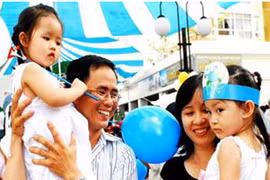 Đón chào ngày mới 28-6-2011