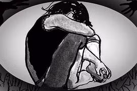 Bé gái bị tấn công tình dục man rợ trong nhà vệ sinh nam