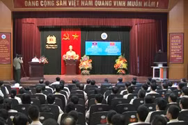 Xây dựng mối quan hệ truyền thống hữu nghị hợp tác Việt - Lào