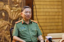 Nêu cao tinh thần tận tụy, sẵn sàng xả thân vì nhiệm vụ, góp phần vào cuộc chiến chống đại dịch 