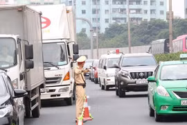 Giữ vững an ninh trật tự giúp Hà Nội phục hồi, phát triển kinh tế - xã hội