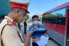 Hà Nội nới lỏng, nhưng không buông lỏng kiểm soát dịch bệnh 