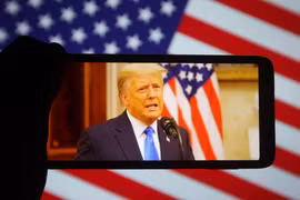 Khảo sát mới: Ông Donald Trump không phải Tổng thống tệ nhất trong lịch sử nước Mỹ