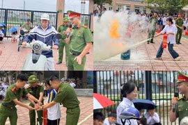 Công an xã hướng dẫn học sinh tự tay dập lửa và tham gia giao thông an toàn