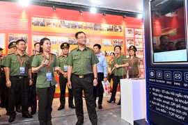 Thượng tướng Phạm Thế Tùng: “Mỗi gia đình là một nền tảng của thế trận lòng dân”