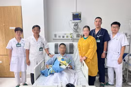 Kịp thời cứu chữa người đồng đội đúng dịp 19-8