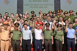 Toàn cảnh cộng đồng KOLs chung tay cùng Công an Hà Nội dựng "lá chắn" niềm tin số Thủ đô