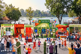 Có gì tại những trạm trải nghiệm không thể bỏ lỡ của Công an Thủ đô tại hồ Gươm vào sáng mai 30-5