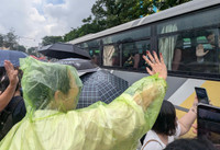 Không khí chờ đợi và sự háo hức của người dân trước thềm lễ diễu binh, diễu hành kỷ niệm Quốc khánh 2/9