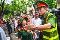 Không khí chờ đợi và sự háo hức của người dân trước thềm lễ diễu binh, diễu hành kỷ niệm Quốc khánh 2/9