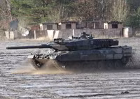 Leopard 2, Abram vào Ukraine cũng tan tành như T-64, T-80?