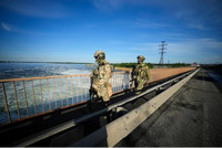 Nga rút quân khỏi Kherson, Ukraine ra điều kiện đàm phán cực gắt