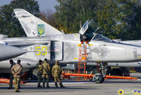 Nga tung hoành trên không, Ukraine dò dẫm trên mặt đất