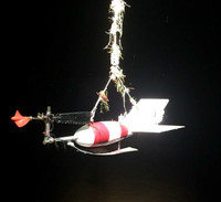 Xem tận mắt cán bộ thủy văn vất vả dầm mình trong nước lũ đỏ ngầu “đo mưa, đong lũ”