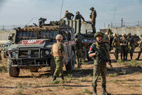 [ẢNH]: Sợ bị mất Ain Issa, SDF chuẩn bị bàn giao thị trấn chiến lược cho Nga và Syria?