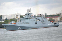 [ẢNH]: Tàu chiến đặc nhiệm Nga tập trận rầm rộ ngoài khơi bờ biển Syria