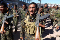 [ẢNH] SAA sẵn sàng cho cuộc đối đầu với lực lượng Thổ Nhĩ Kỳ ở Raqqa