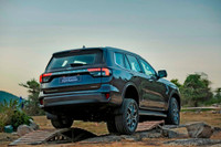 Ngắm Ford Everest thế hệ mới từ mọi góc độ