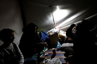 Cuộc sống người dân ra sao sau 1 tháng thảm họa động đất ở Thổ Nhĩ Kỳ?