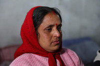 Nhiều vết nứt bí ẩn xuất hiện tại thị trấn hành hương nổi tiếng trên dãy Himalaya 