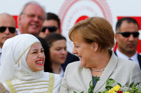 [ẢNH] Những khoảnh khắc đáng nhớ về bà Merkel trong 16 năm làm Thủ tướng Đức