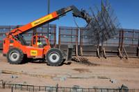 [ẢNH] Bất ngờ với “nghĩa địa” vật liệu xây tường biên giới Mỹ - Mexico