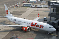 [ẢNH] Diễn biến mới nhất vụ máy bay chở khách Indonesia rơi xuống biển