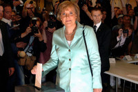 [ẢNH] Những khoảnh khắc đáng nhớ về bà Merkel trong 16 năm làm Thủ tướng Đức