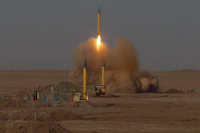 [ẢNH] Tướng Lebanon: Iran đủ khả năng tấn công 54 căn cứ quân sự Mỹ ở Trung Đông