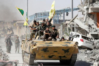 [ẢNH] Nga tiếp tục tăng cường quân tiếp viện và thiết bị hạng nặng tới Đông Bắc Syria