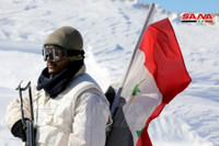 [ẢNH] Lực lượng đặc nhiệm Syria gần biên giới Israel