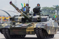 [ẢNH] Mỹ so sánh tăng Armata Nga với tăng Oplot Ukraine