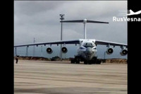 [ẢNH] Nga tiếp tục tăng cường quân tiếp viện và thiết bị hạng nặng tới Đông Bắc Syria