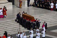 Hình ảnh các nhà lãnh đạo thế giới tham dự lễ tang Giáo hoàng Francis