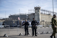 Cảnh đoàn tụ cảm động sau khi các tù nhân Palestine được Israel trả tự do