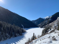  Bí ẩn của thế giới dưới nước tại hồ Kaindy