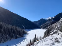  Bí ẩn của thế giới dưới nước tại hồ Kaindy