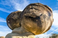 Bí ẩn những tảng đá biết 