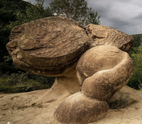 Bí ẩn những tảng đá biết 