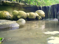 Bí ẩn những tảng đá biết 