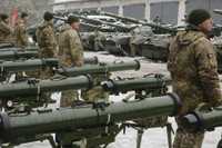 [ẢNH] Đội hình thiết giáp DPR sẵn sàng đối đầu với lực lượng Ukraine