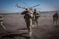 [ẢNH] Nga tuyên bố sẵn sàng can thiệp vào cuộc xung đột ở Donbass