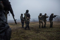 [ẢNH] Nga tuyên bố sẵn sàng can thiệp vào cuộc xung đột ở Donbass