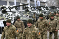  [ẢNH] DPR và LPR sẽ phải vật lộn chiến đấu chống lại 300 xe tăng Ukraine