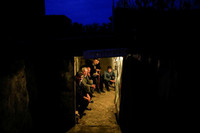 [ẢNH] Dân thường mắc kẹt trong cuộc giao tranh ác liệt giữa Amenia và Azerbaijan