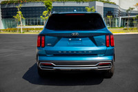 Ngắm Kia Sorento vừa xuất xưởng, giá khởi điểm hơn một tỷ đồng