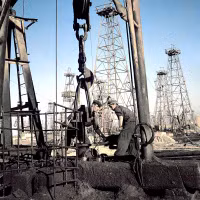 Khám phá thành phố giàn khoan lâu đời nhất trên thế giới