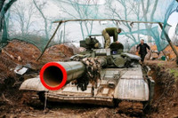 [ẢNH] Nga chính thức cấp cho DPR và LPR lượng lớn khí tài hiện đại để chống Ukraine