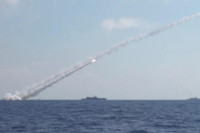 [ẢNH] Đáp trả NATO, Nga tập trận tấn công tên lửa quy mô lớn 