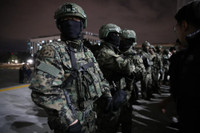 Bộ trưởng Quốc phòng Hàn Quốc xin lỗi người dân, đệ đơn từ chức